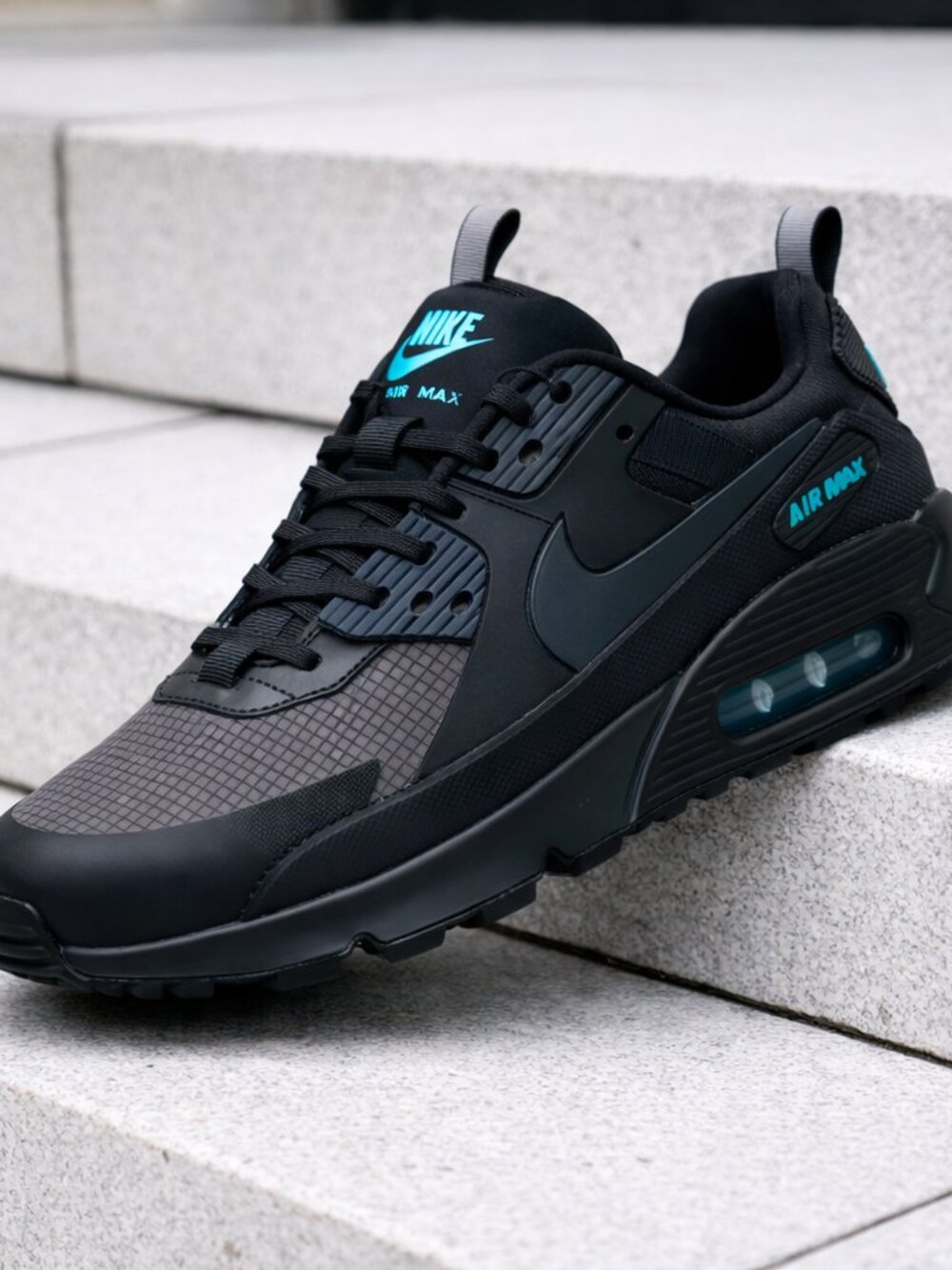 Nike Air Max 90 Drift. Brand New. Mens Size: 9 - 13.